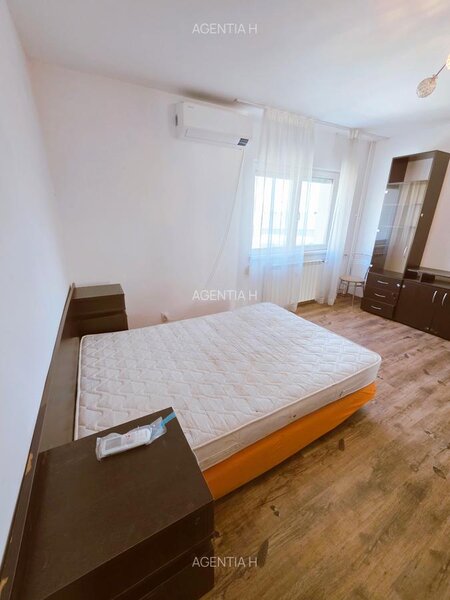 Dristor Park Lake, vanzare 2 camere, etaj 9/10, mobilat, utilat.