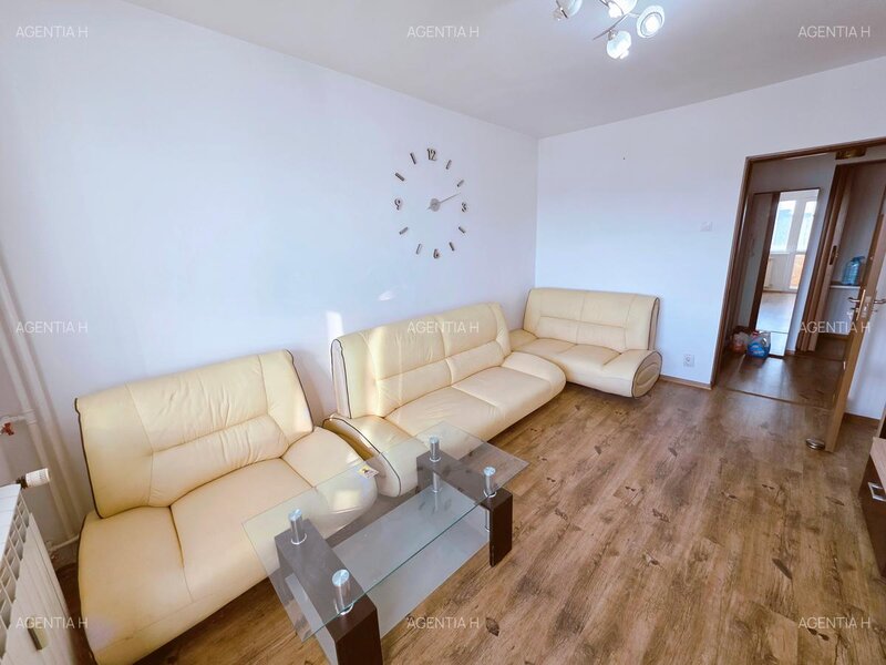 Dristor Park Lake, vanzare 2 camere, etaj 9/10, mobilat, utilat.